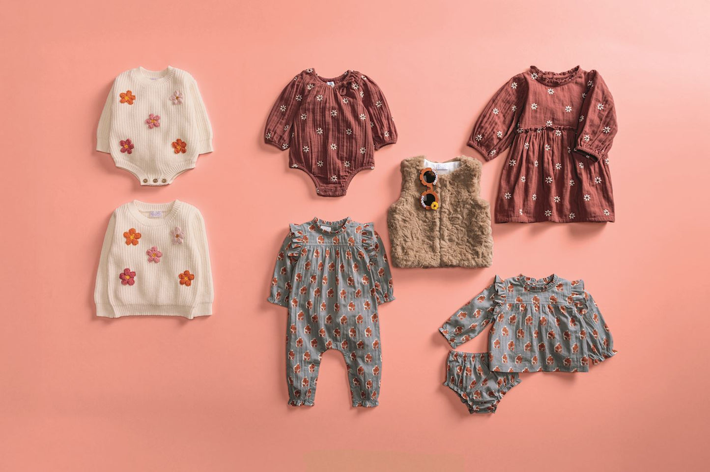 Mud Pie Daisy Embroidered Crinkle Dress