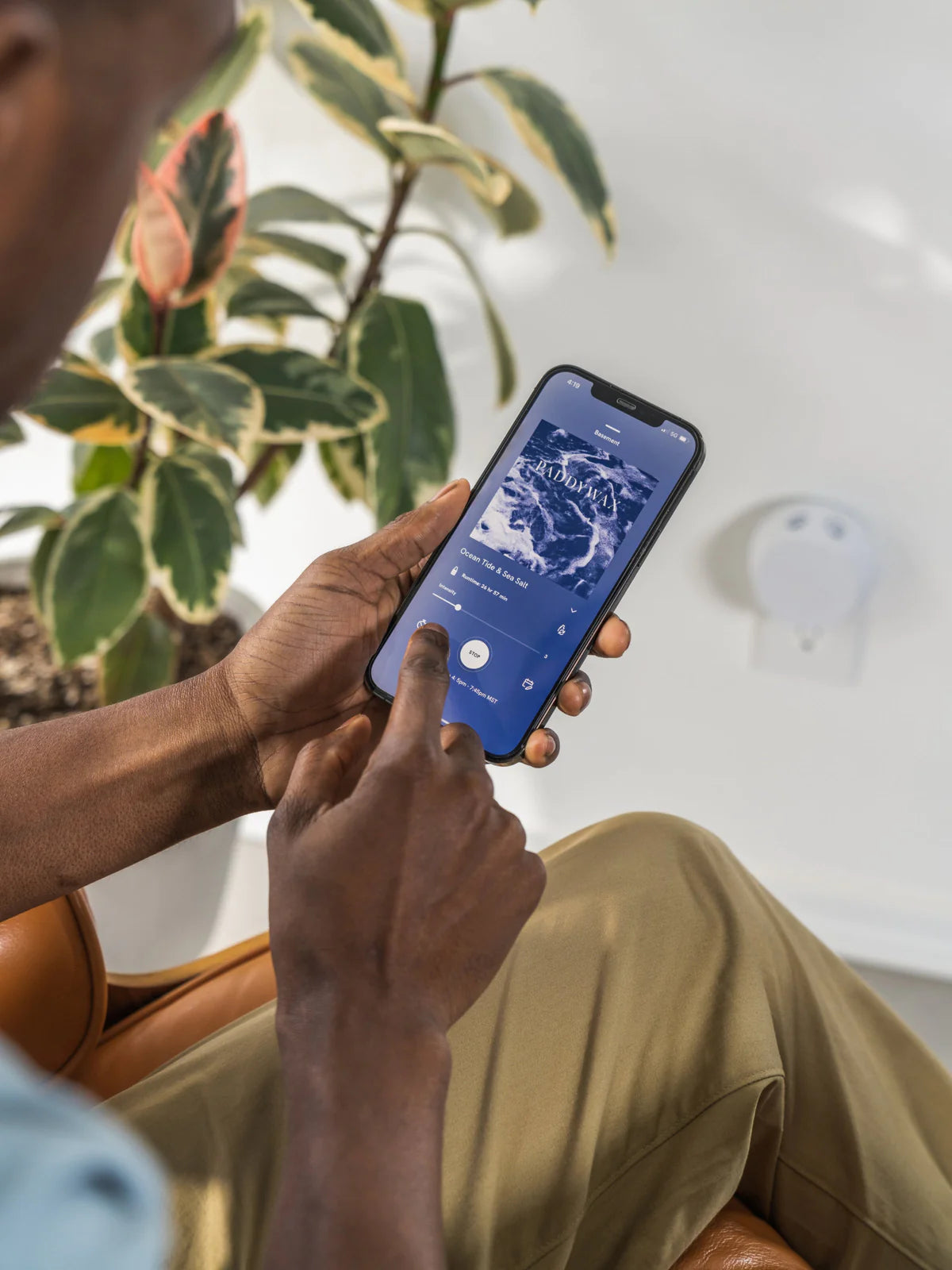 Pura V4 Smart Fragrance Diffuser