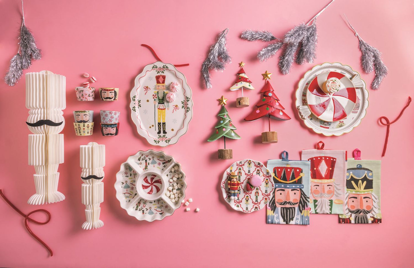 Mud Pie Nutcracker Toothpick Plate Set