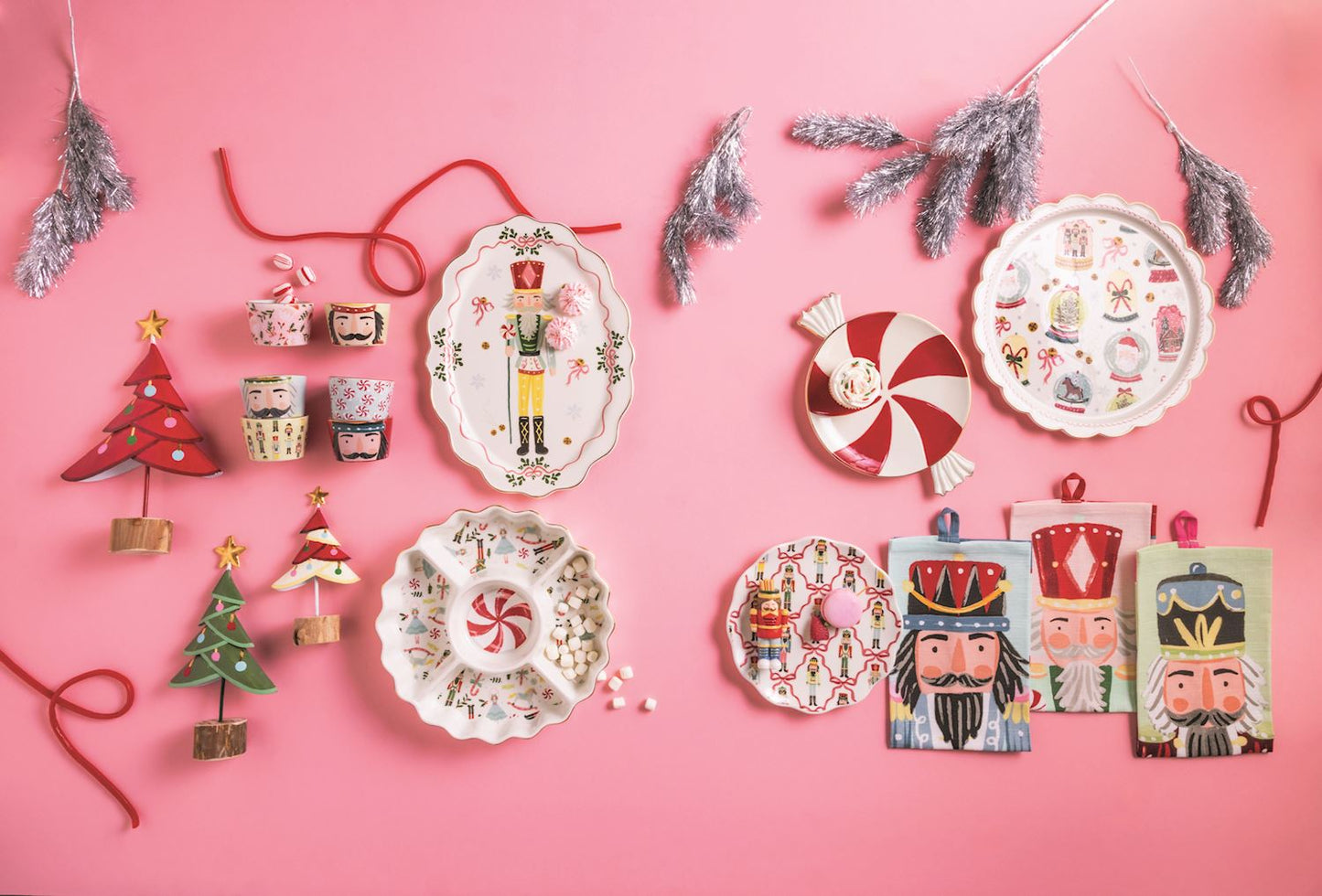 Mud Pie Nutcracker Toothpick Plate Set