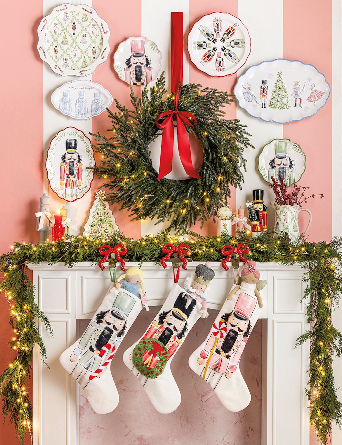 Mud Pie Red Edge Nutcracker Platter