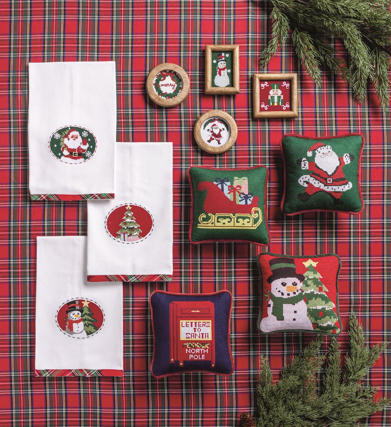 Mud Pie Santa Needlepoint Christmas Towel