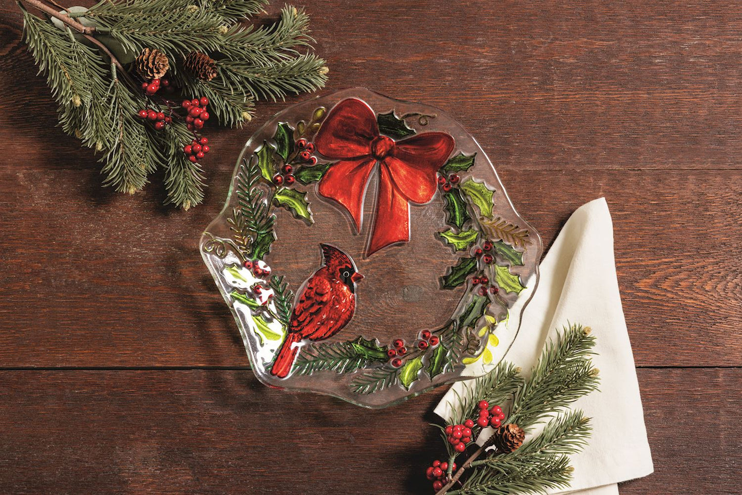 Mud Pie Fused Glass Cardinal Wreath Plate