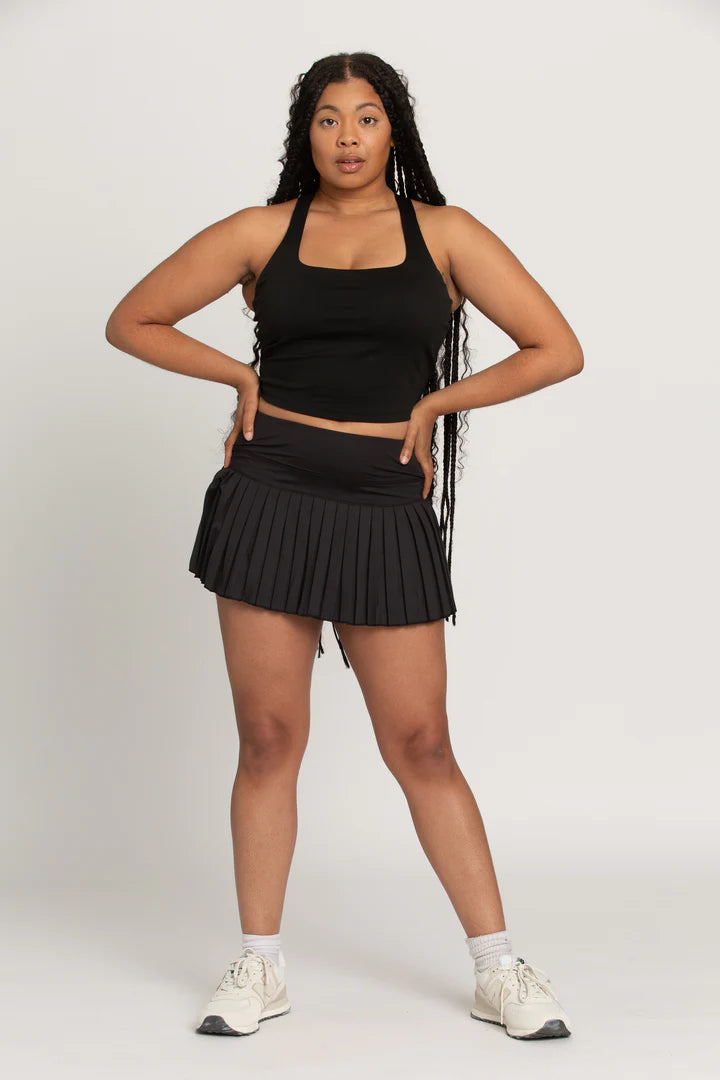Gold Hinge Black Pleated Tennis Skirt