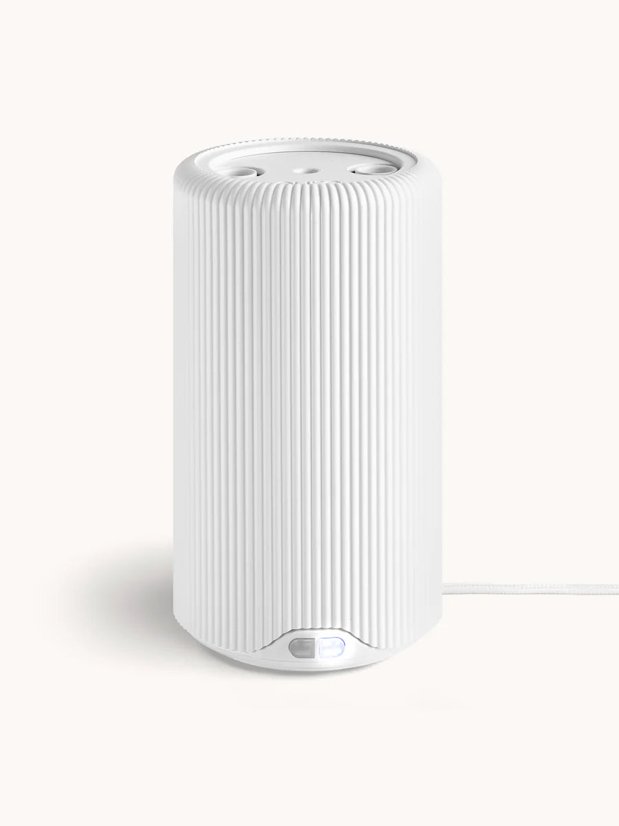 White Pura Plus Smart Fragrance Diffuser