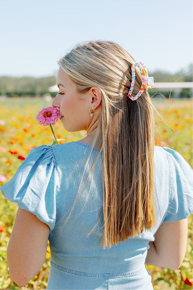 Medium Open Fluttering By TELETIE Clip