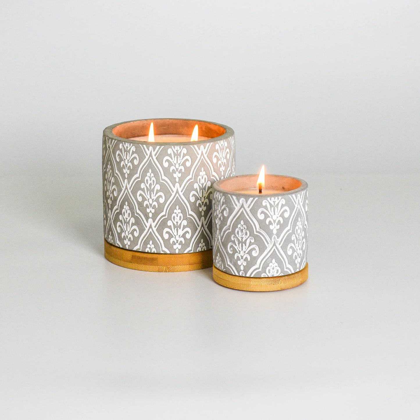 Bourbon Royalty 16 oz. Damask Stone Candle