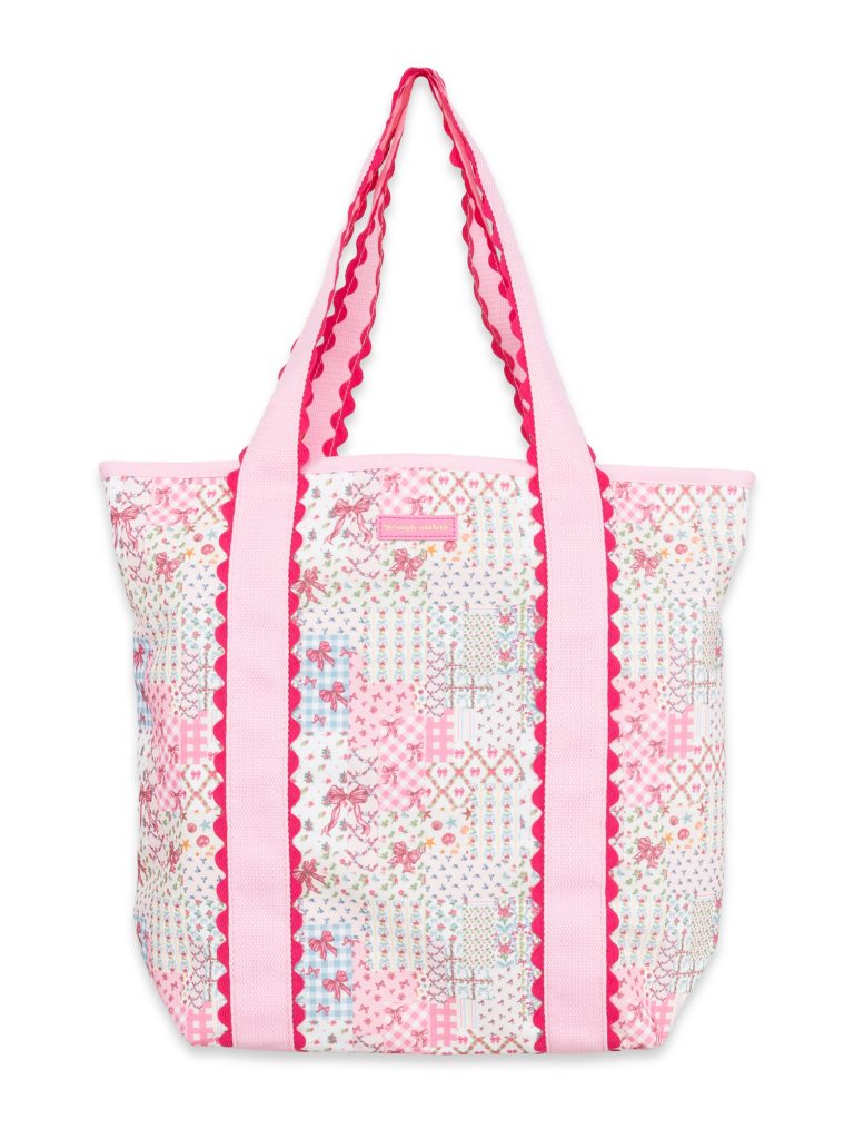 Quilted Ribbon Scallop Tote Bag