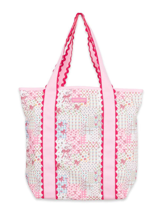 Quilted Ribbon Scallop Tote Bag