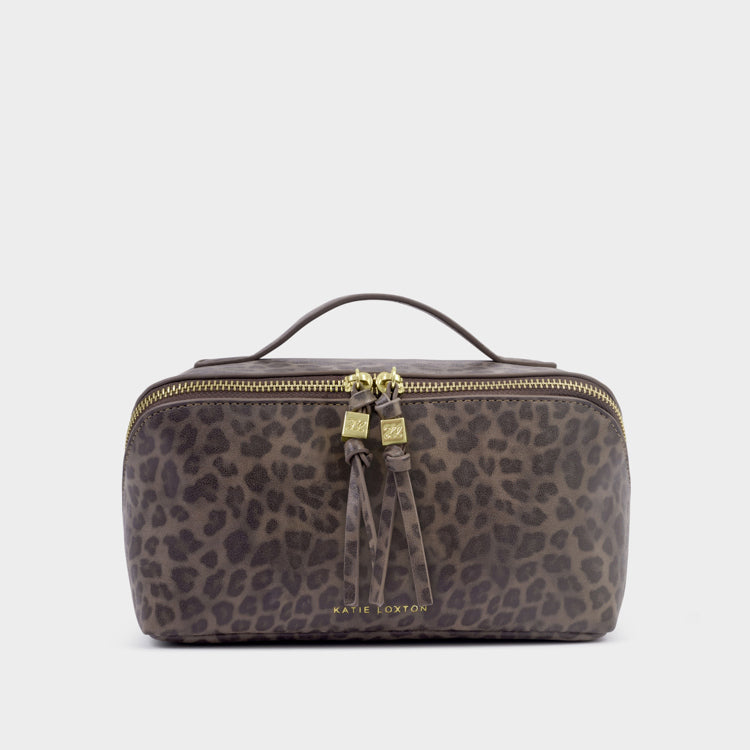 SOHO MEDIUM MAKE UP / WASH BAG | Leopard | 4 1/2" x 8 1/4" x 4 1/2"