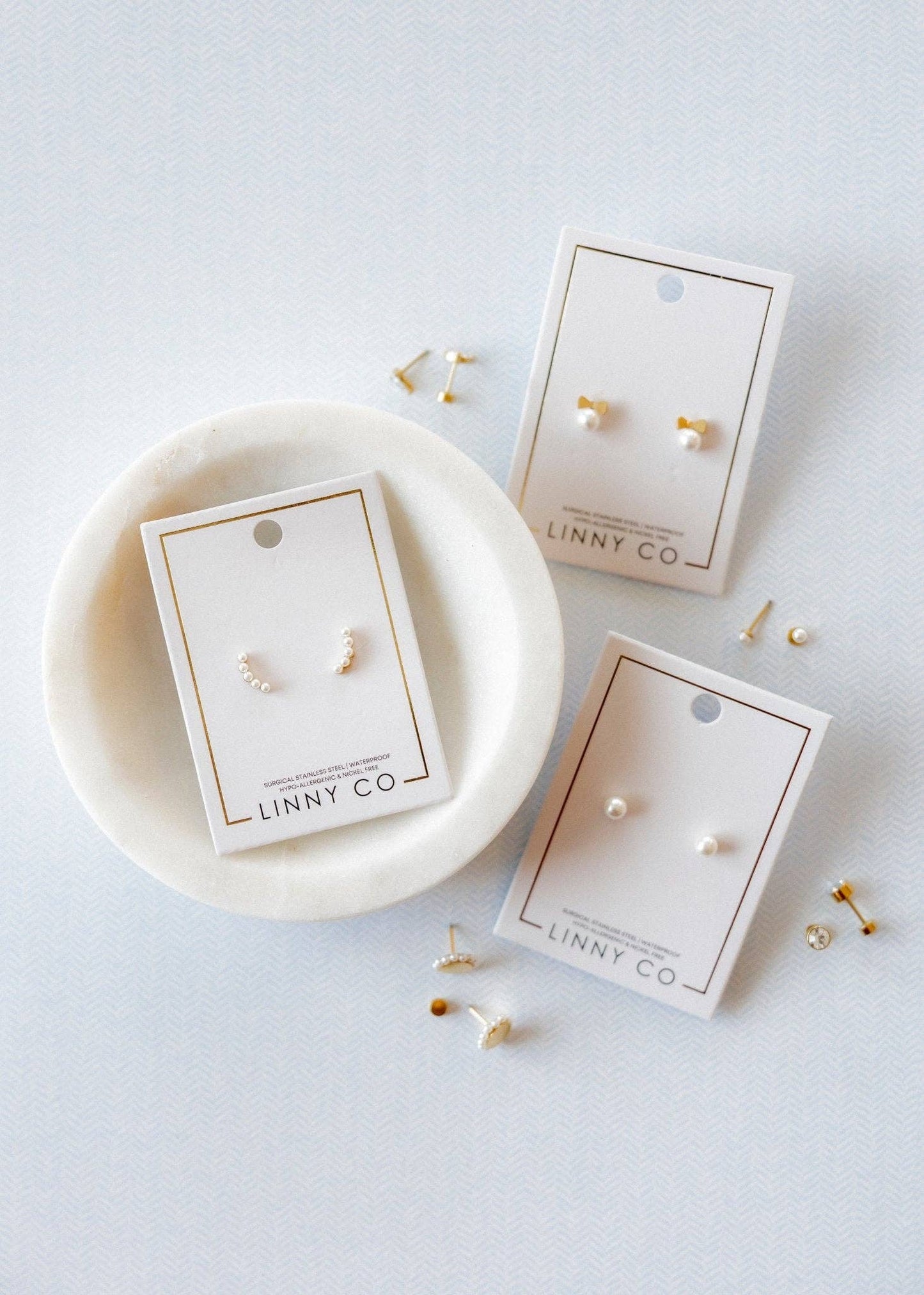 Payton Pearl White 5mm Screwback Stud Earrings
