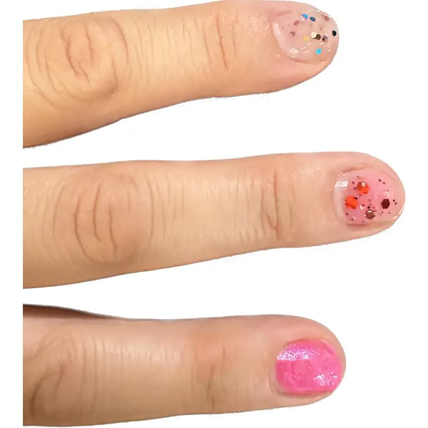 Cool Vibes On the Go Nails