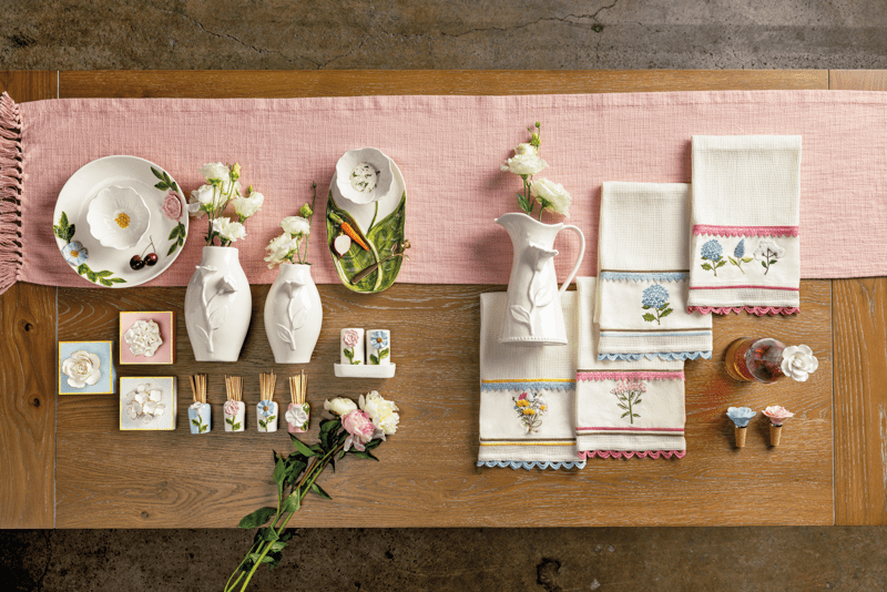 Mud Pie Flower Plaque