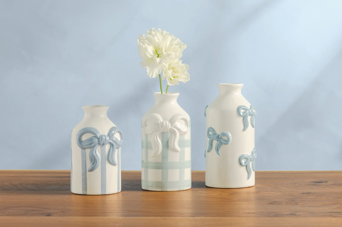 Mud Pie Blue & White Bow Bud Vase