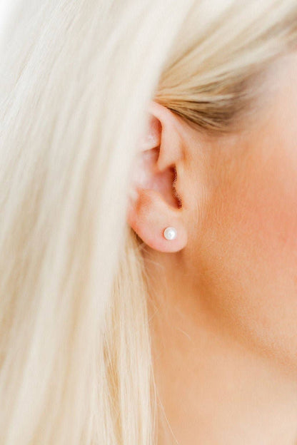 Payton Pearl White 5mm Screwback Stud Earrings