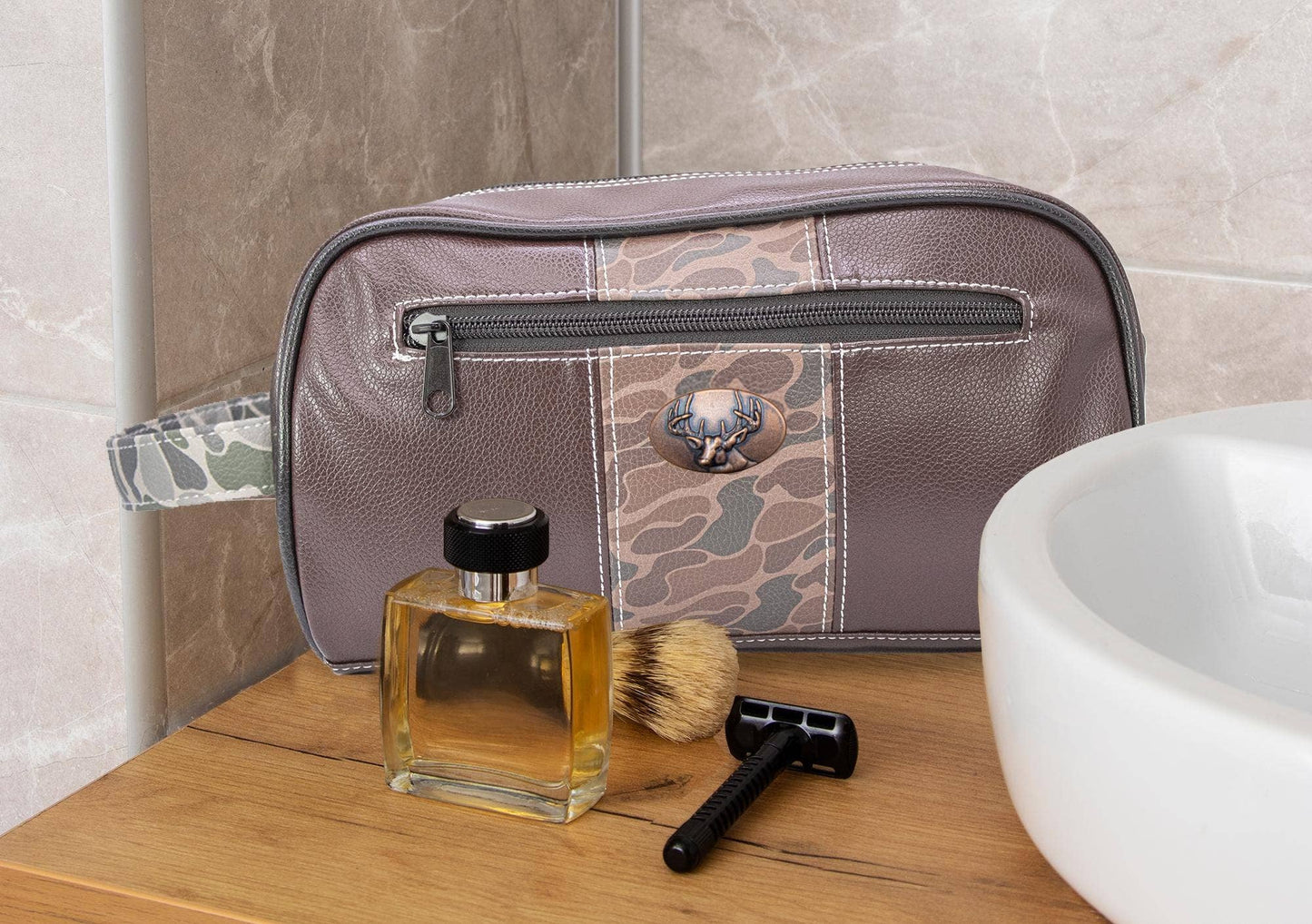 Green & Gray Buck Camo Dopp Bag