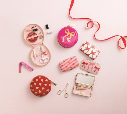 Mud Pie Bow Manicure Kit