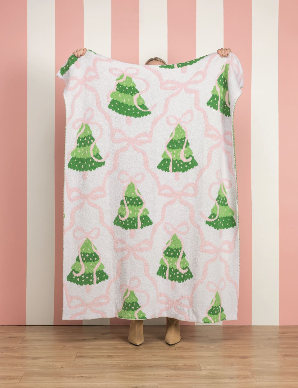 Mud Pie Pink Bow Tree Chenille Blanket