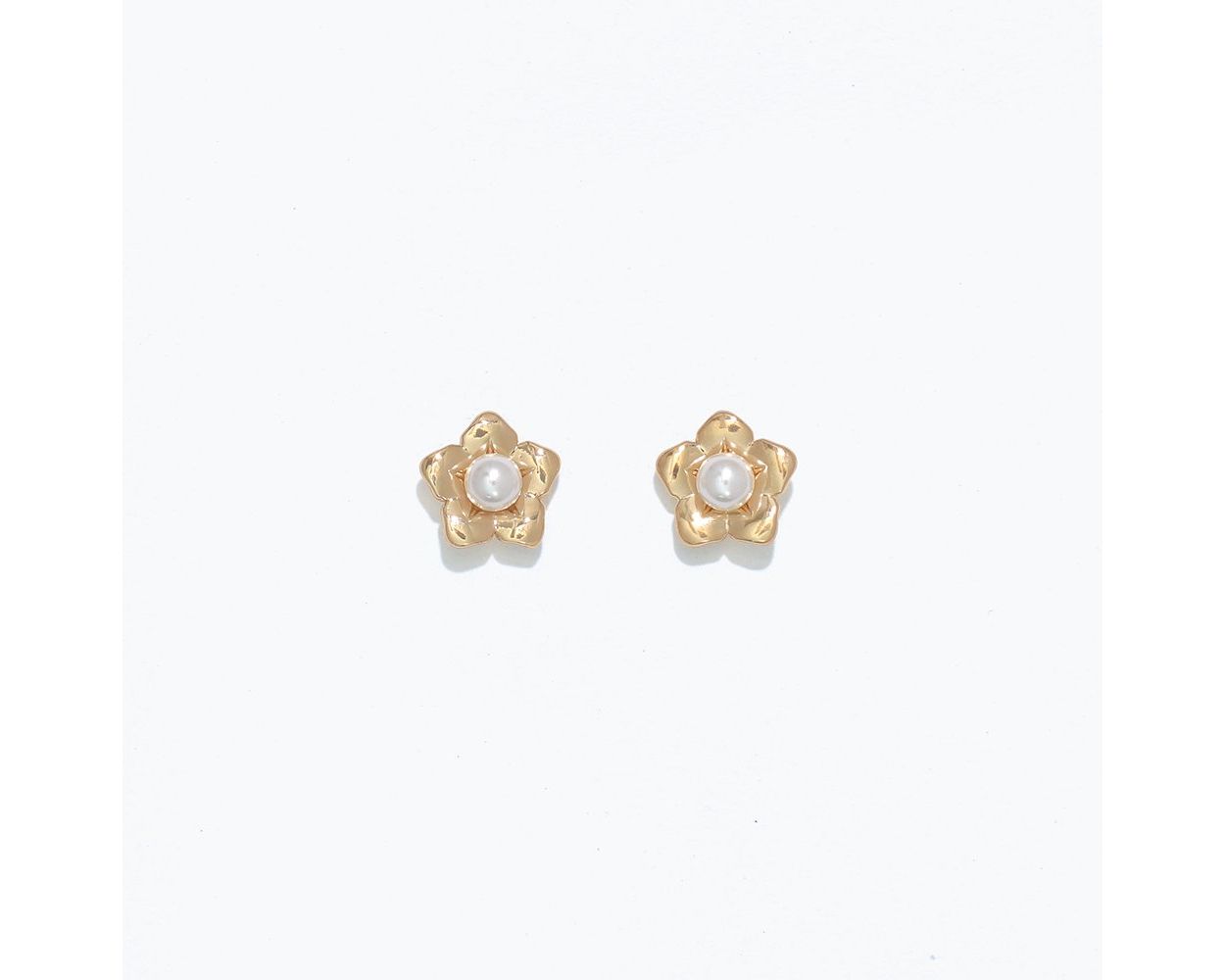 Cuties Gold Flower with Pearl Earrings