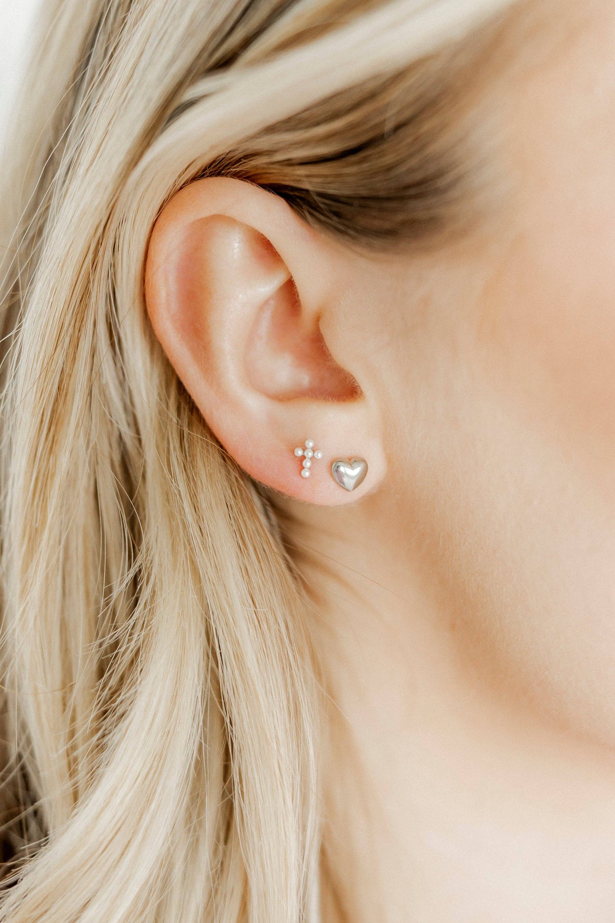 Clara Cross Pearl Screwback Stud Earrings