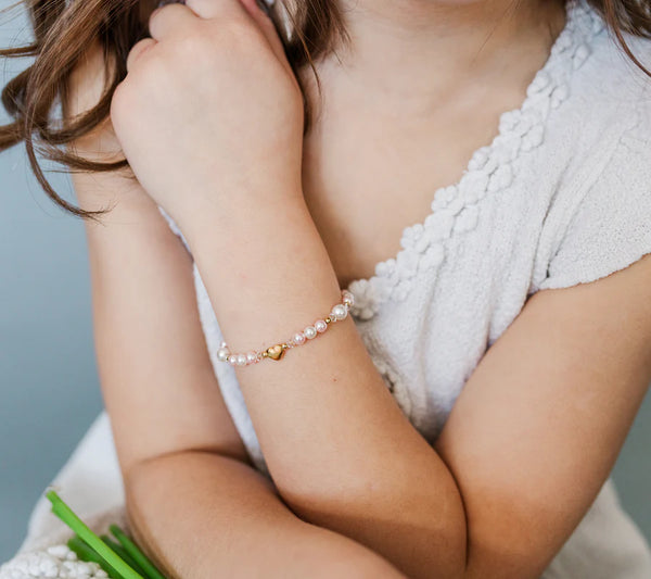 Evelyn - Gold Plated Pearl & Heart Bracelet
