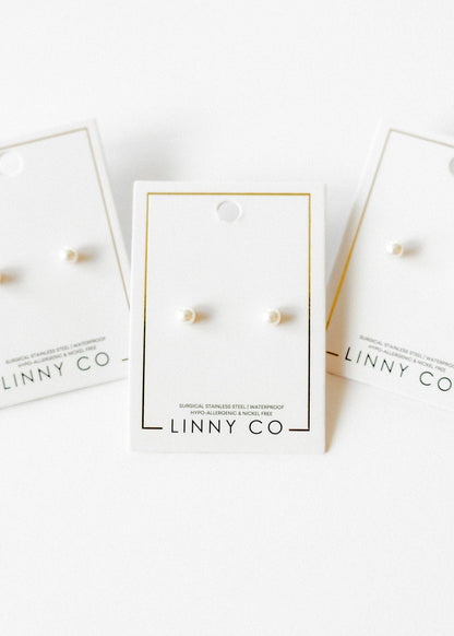 Payton Pearl White 5mm Screwback Stud Earrings