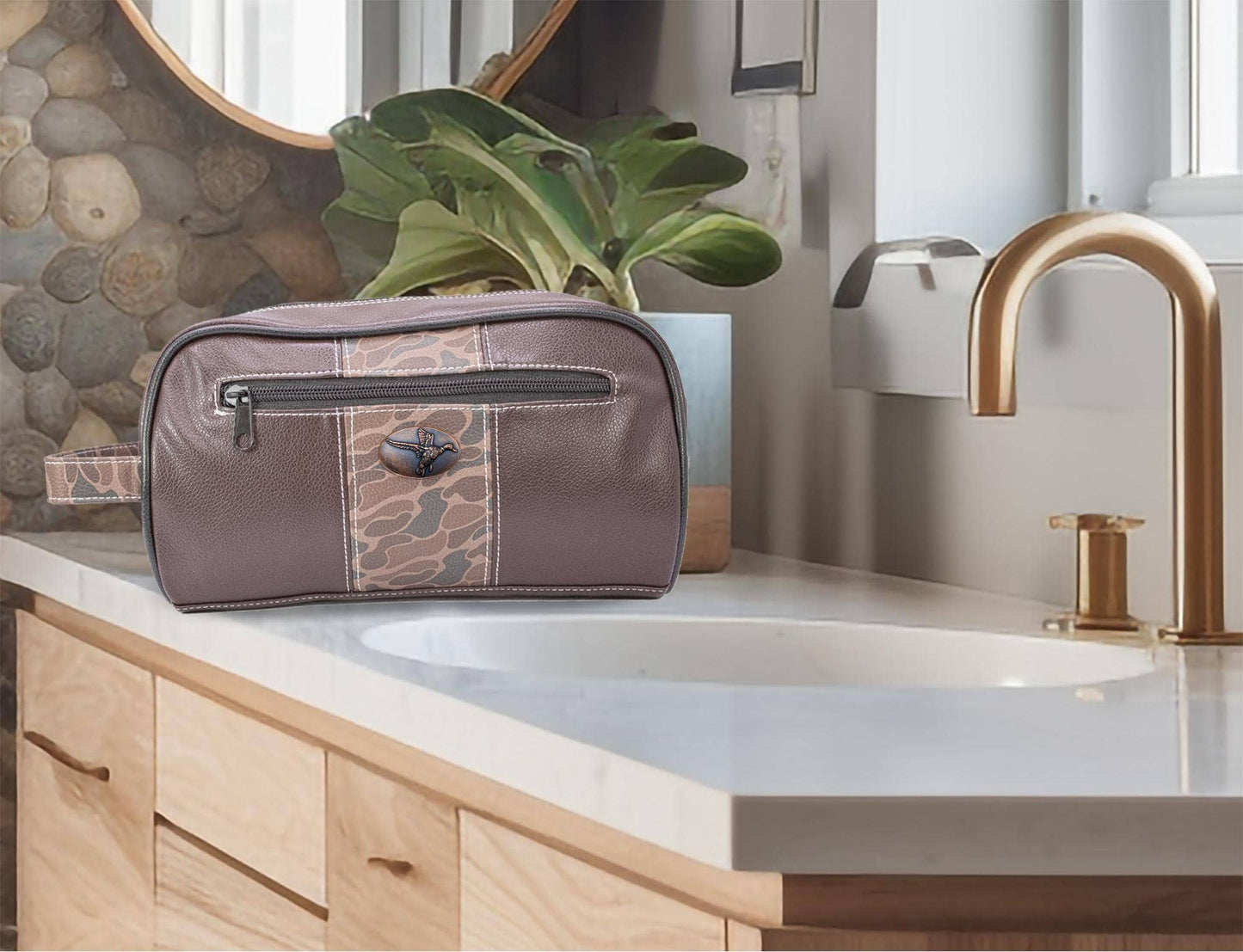 Green & Grey Mallard Brown Pebble Dopp Bag