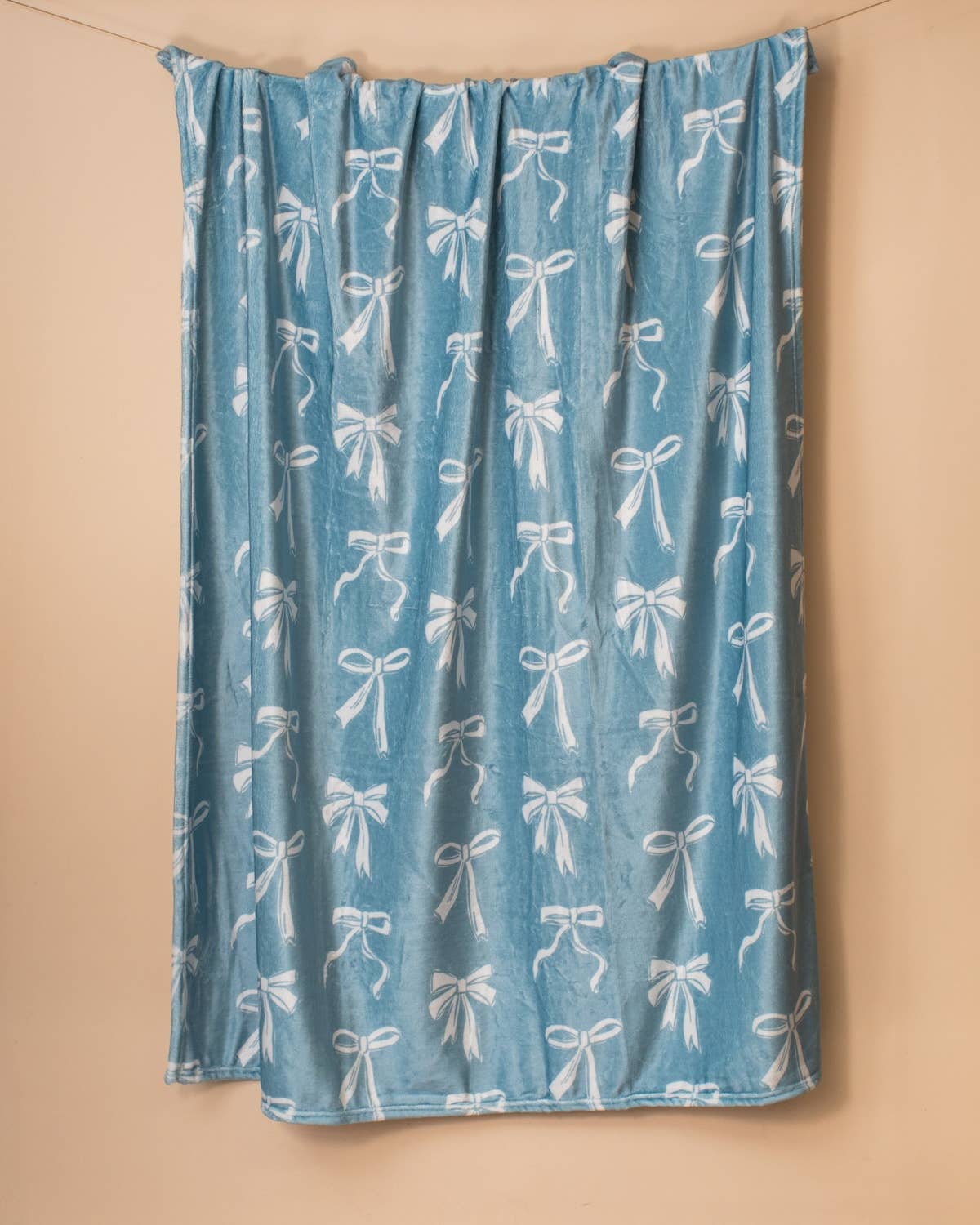 Light Blue Hannah Bow Throw