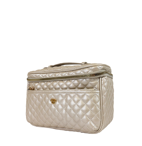 Classic Train Case - Pearl Quilted