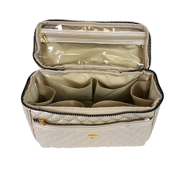 Classic Train Case - Pearl Quilted